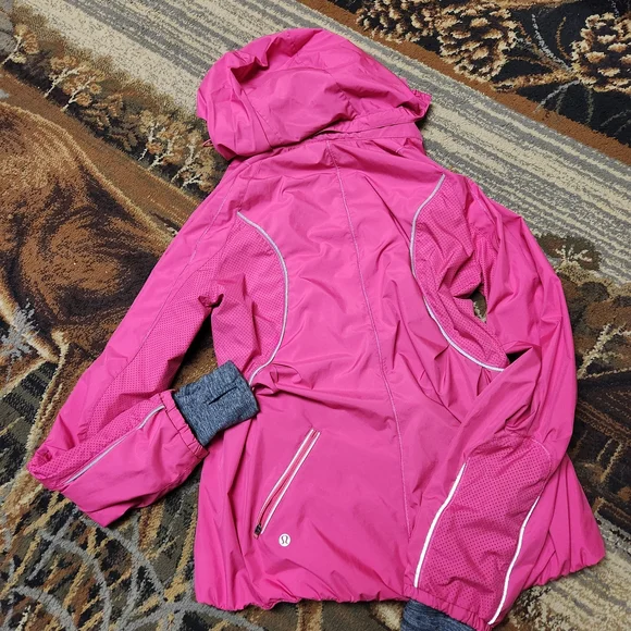Lululemon Athletica Vibrant Pink Jacket - Picture 3 of 9